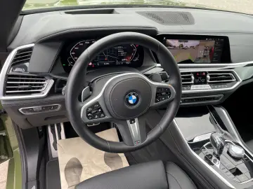 BMW  X6 M50 i PANO HUD DAP PA+ INTEGRAL GESTIK ICONIC