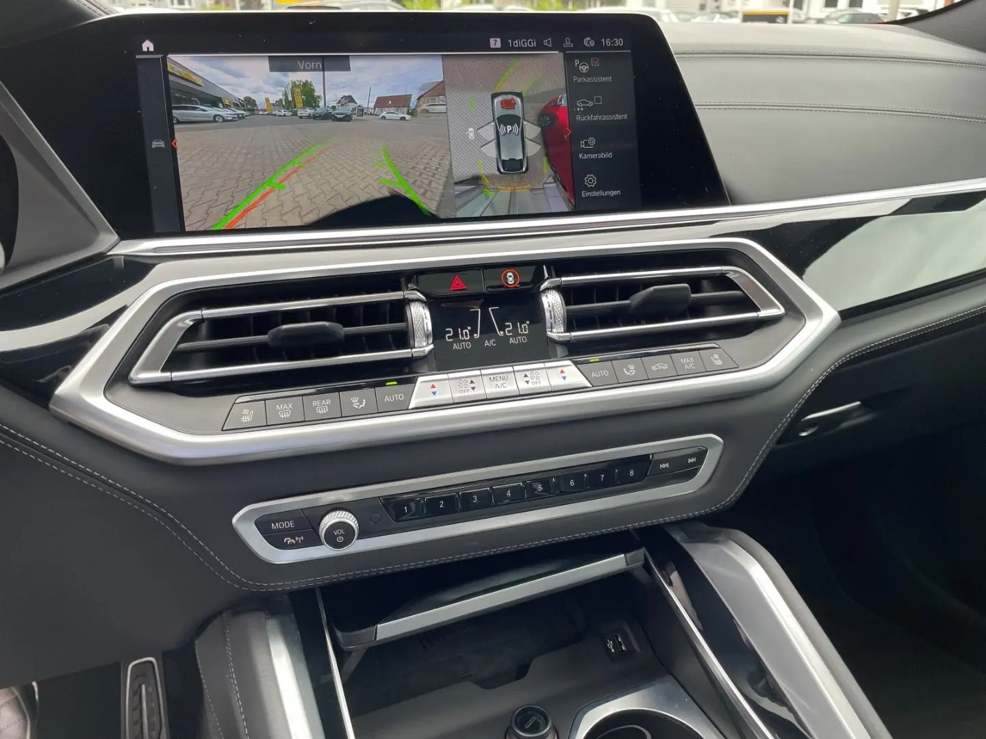 BMW  X6 M50 i PANO HUD DAP PA+ INTEGRAL GESTIK ICONIC
