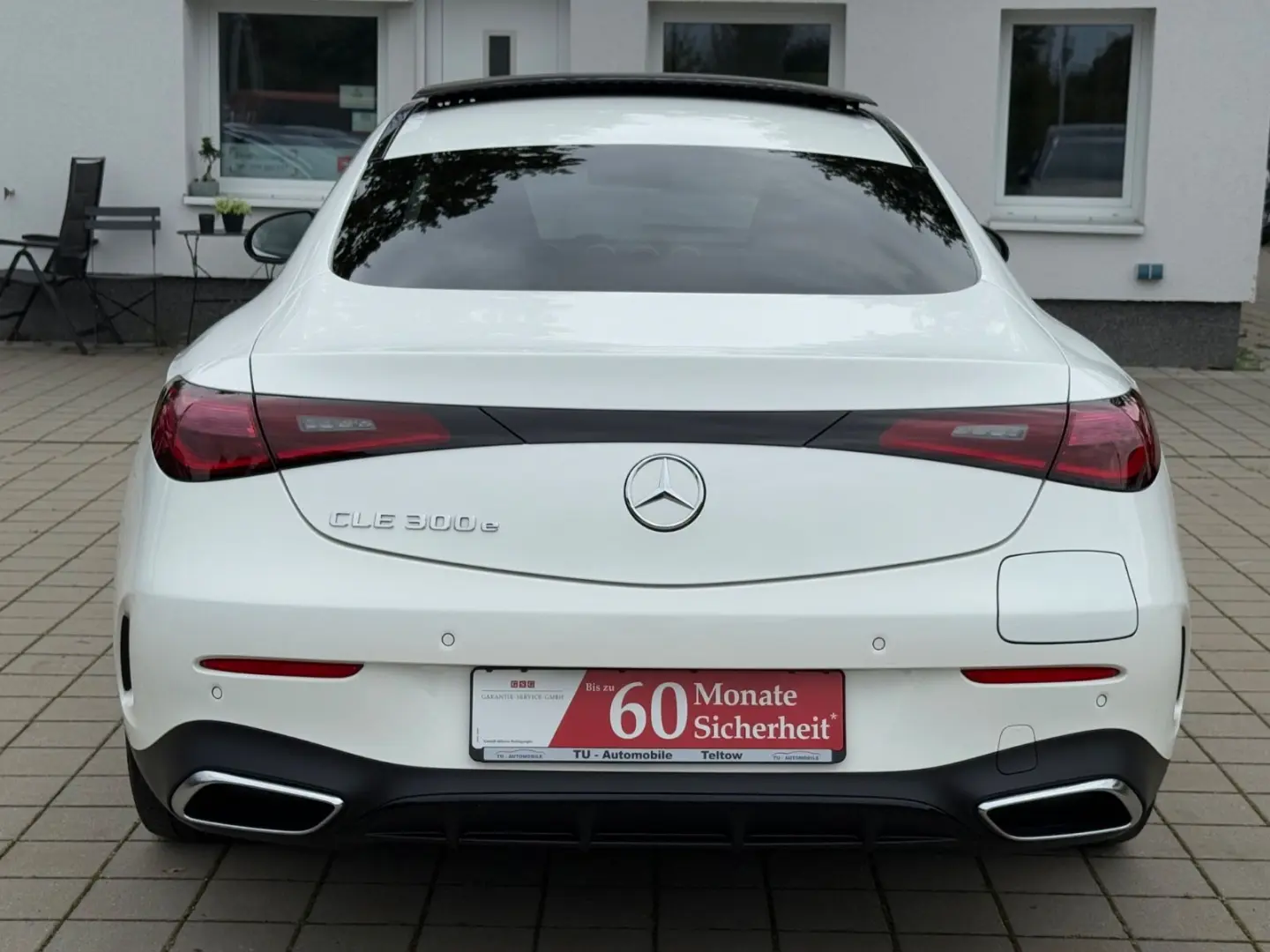 CLE 300 e Coupe AMG Night AHK-PANO-BURM-DISTR.