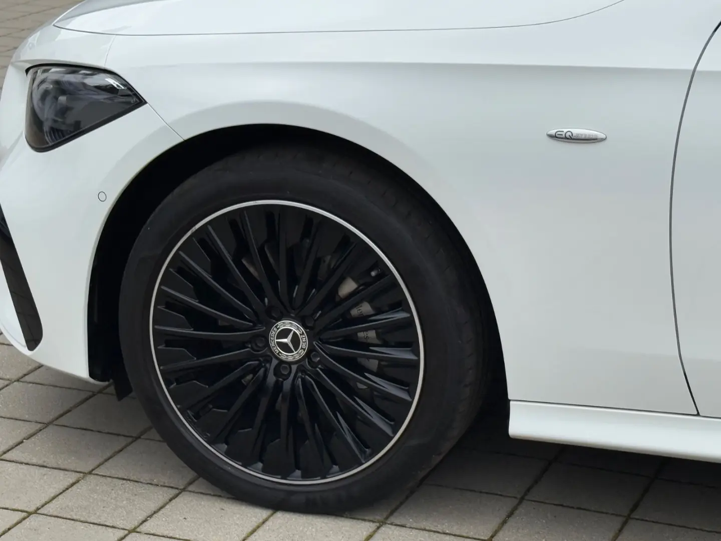CLE 300 e Coupe AMG Night AHK-PANO-BURM-DISTR.