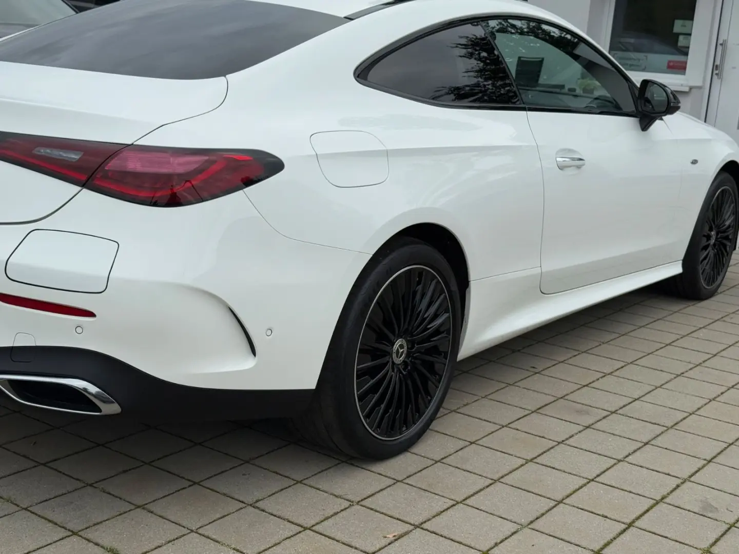 CLE 300 e Coupe AMG Night AHK-PANO-BURM-DISTR.