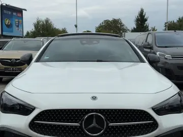 CLE 300 e Coupe AMG Night AHK-PANO-BURM-DISTR.