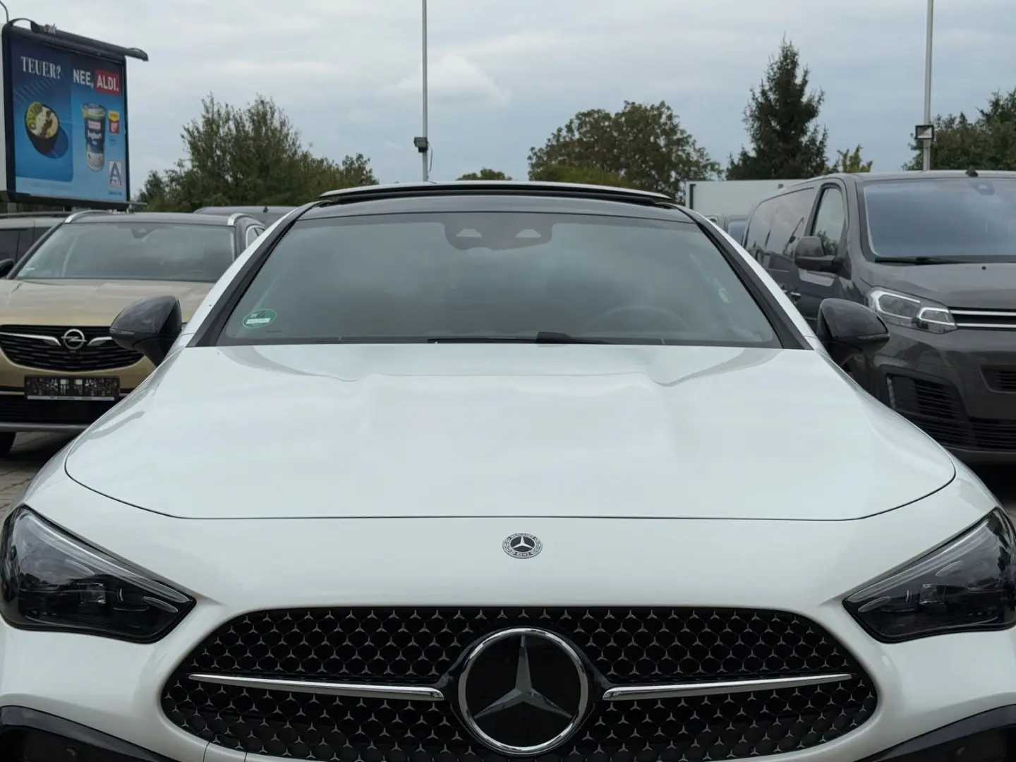 CLE 300 e Coupe AMG Night AHK-PANO-BURM-DISTR.