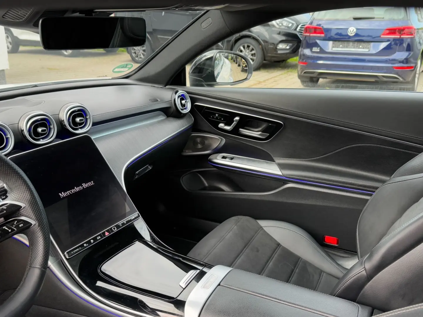 CLE 300 e Coupe AMG Night AHK-PANO-BURM-DISTR.