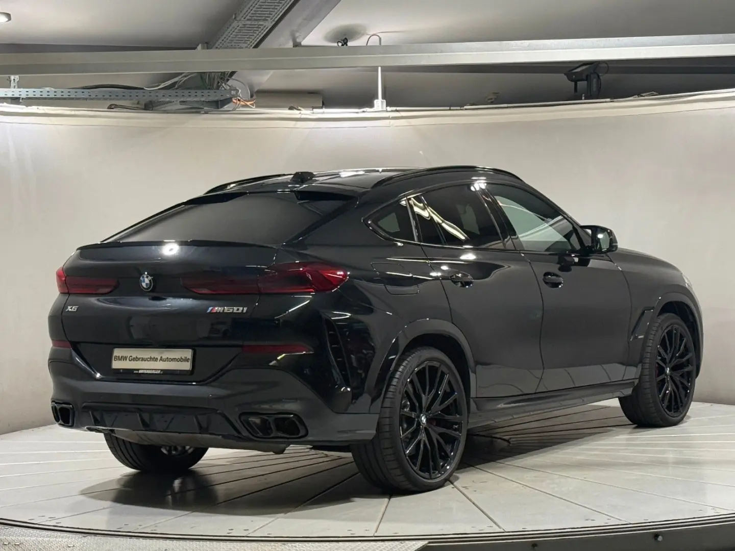 BMW X6 M60i xDrive Standhzg AHK M-Sitze ACC