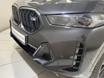 BMW X6 M60i xDrive Standhzg AHK M-Sitze ACC