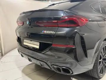 BMW X6 M60i xDrive Standhzg AHK M-Sitze ACC