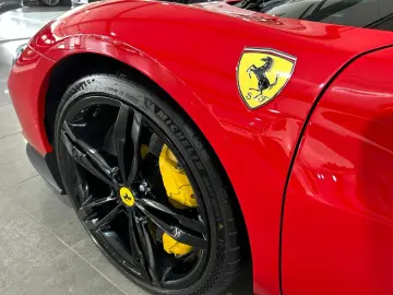 Racing Seats / Carbon/ JBL/ Lift