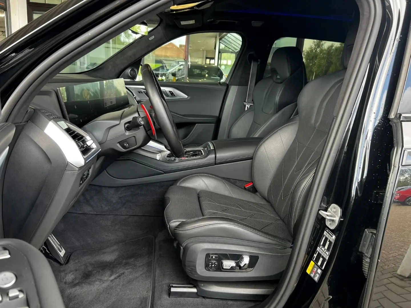 BMW XM B/W Massage Soft-Close Driv. Ass. Prof. Carbon