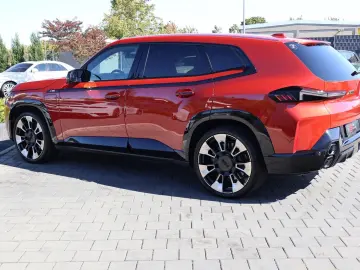 BMW  XM 