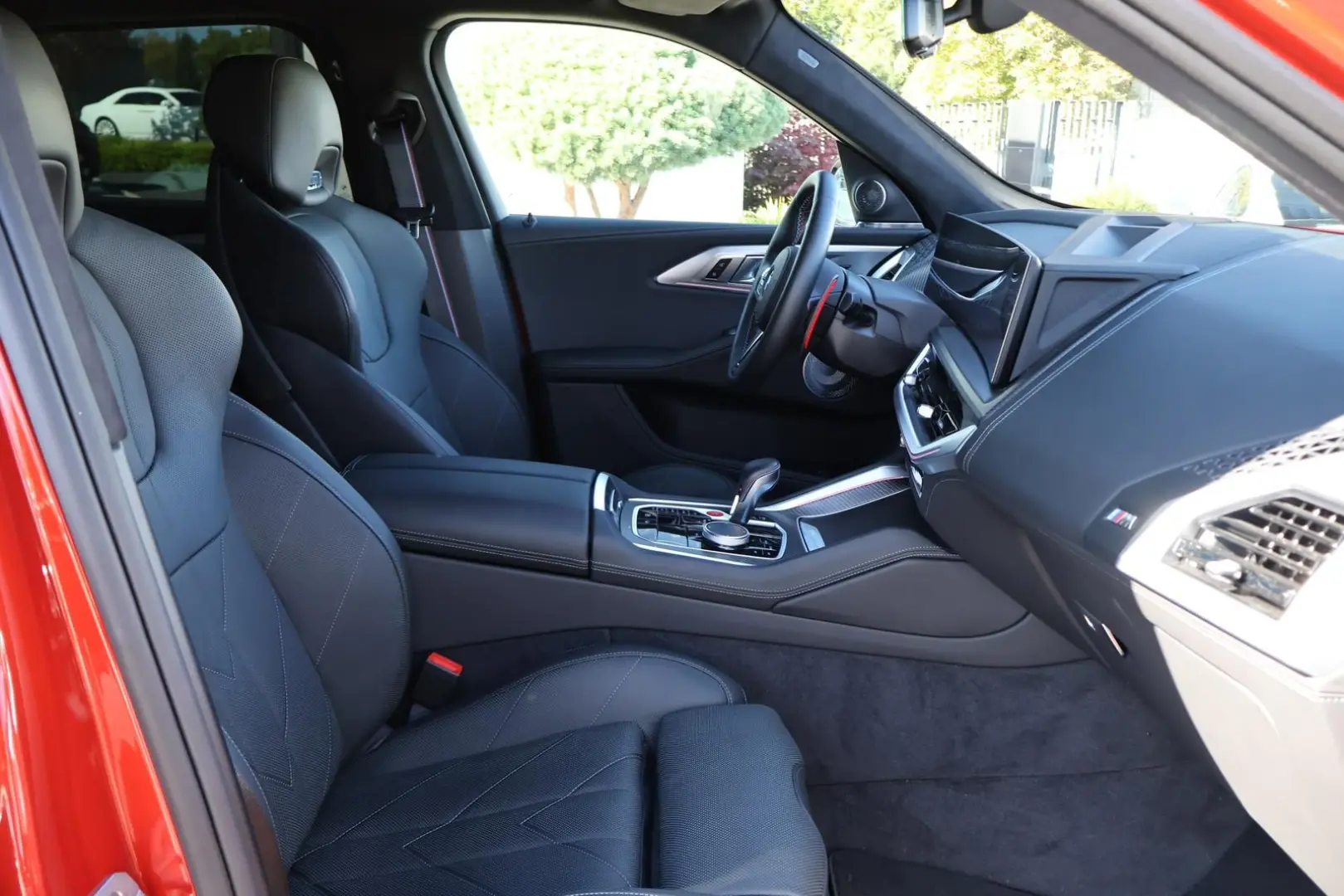 BMW  XM 