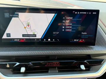 BMW XM Label AHK*B&W Sound*Massage