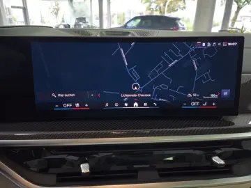 BMW X7 M60 i*PANO-SKY*B&W*HUD*KRISTALL*6-SITZ*360°