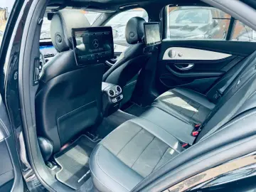 Mercedes-Benz E 300de 4Matic AMG MEMORY+BURMESTER
