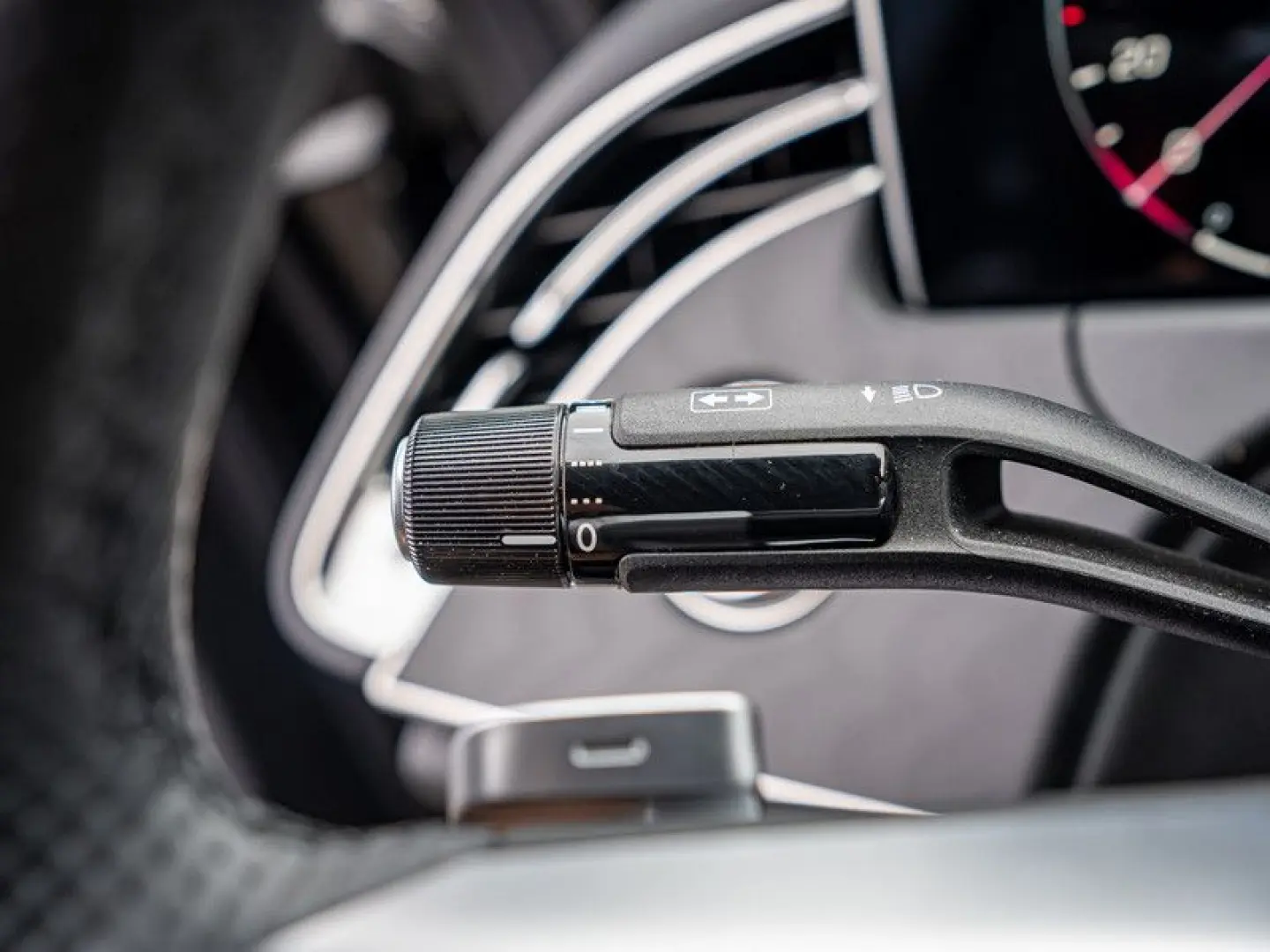 Mercedes-Benz E 450 4M AMG-Sport/DIGITAL/360/Pano/Distr