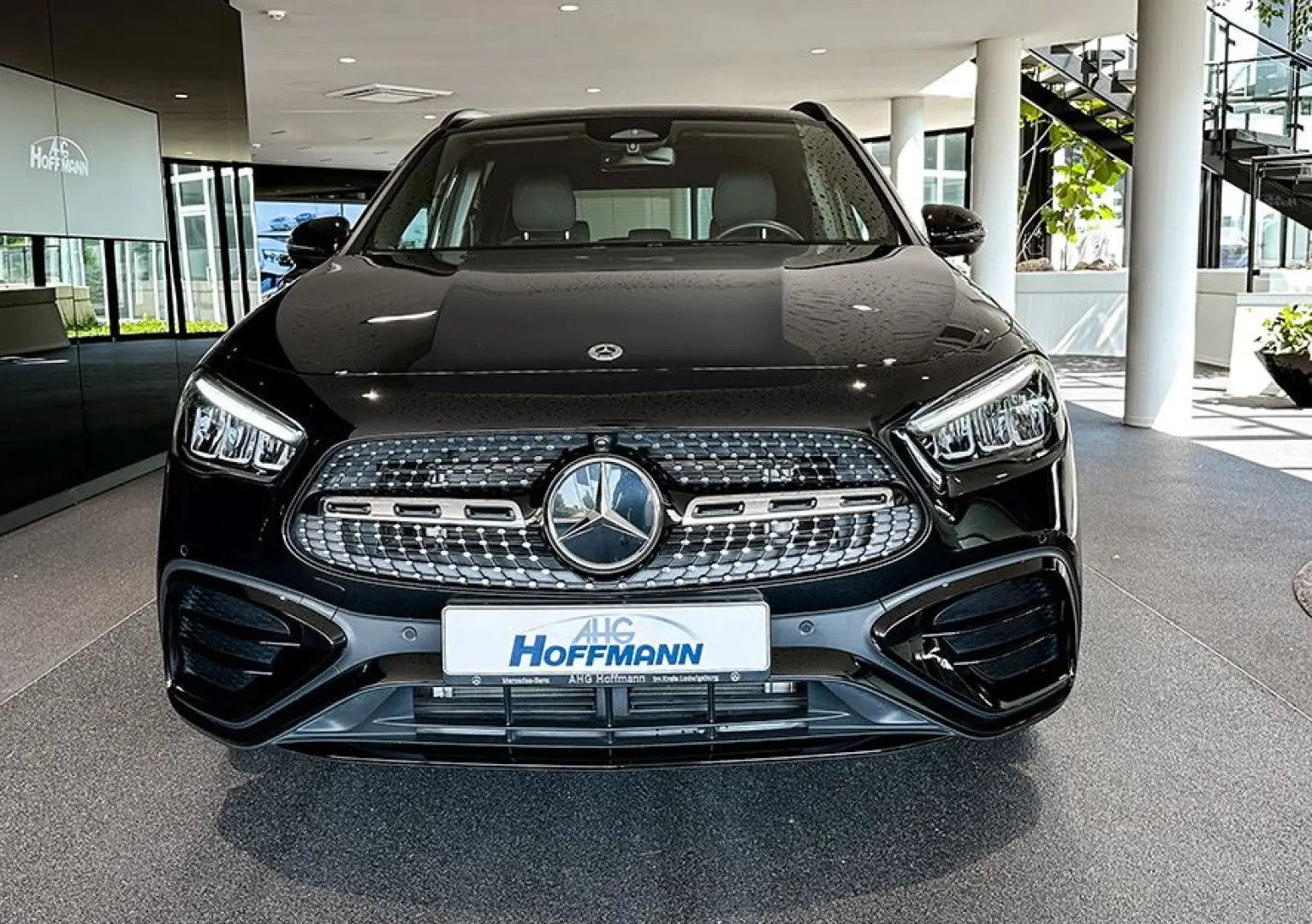 Mercedes-Benz GLA 220 4M AMG+Night+LED+Pano+Burmester