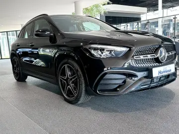 Mercedes-Benz GLA 220 4M AMG+Night+LED+Pano+Burmester