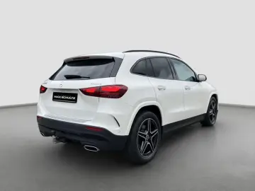 Mercedes-Benz GLA 250 4M AMG*NIGHT*PANO*DISTR KEYL*360°