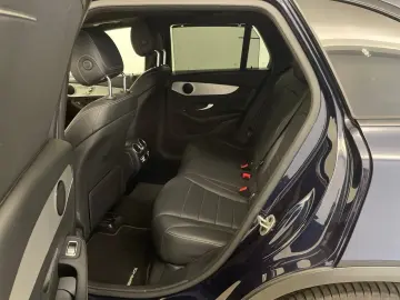 GLC 200 d AMG Line 4Matic AHK Pano S-Dach SpoSi