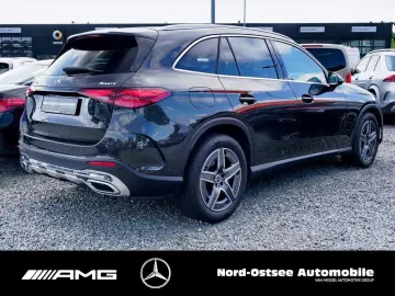 Mercedes-Benz GLC 300 d 4M AMG ADV.  KAMERA  KEYLESS LED