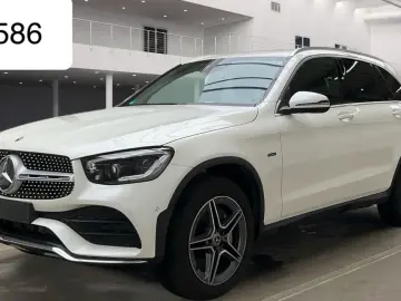 Mercedes-Benz b GLC 300 e 4M AMG Line Multibeam  Distr