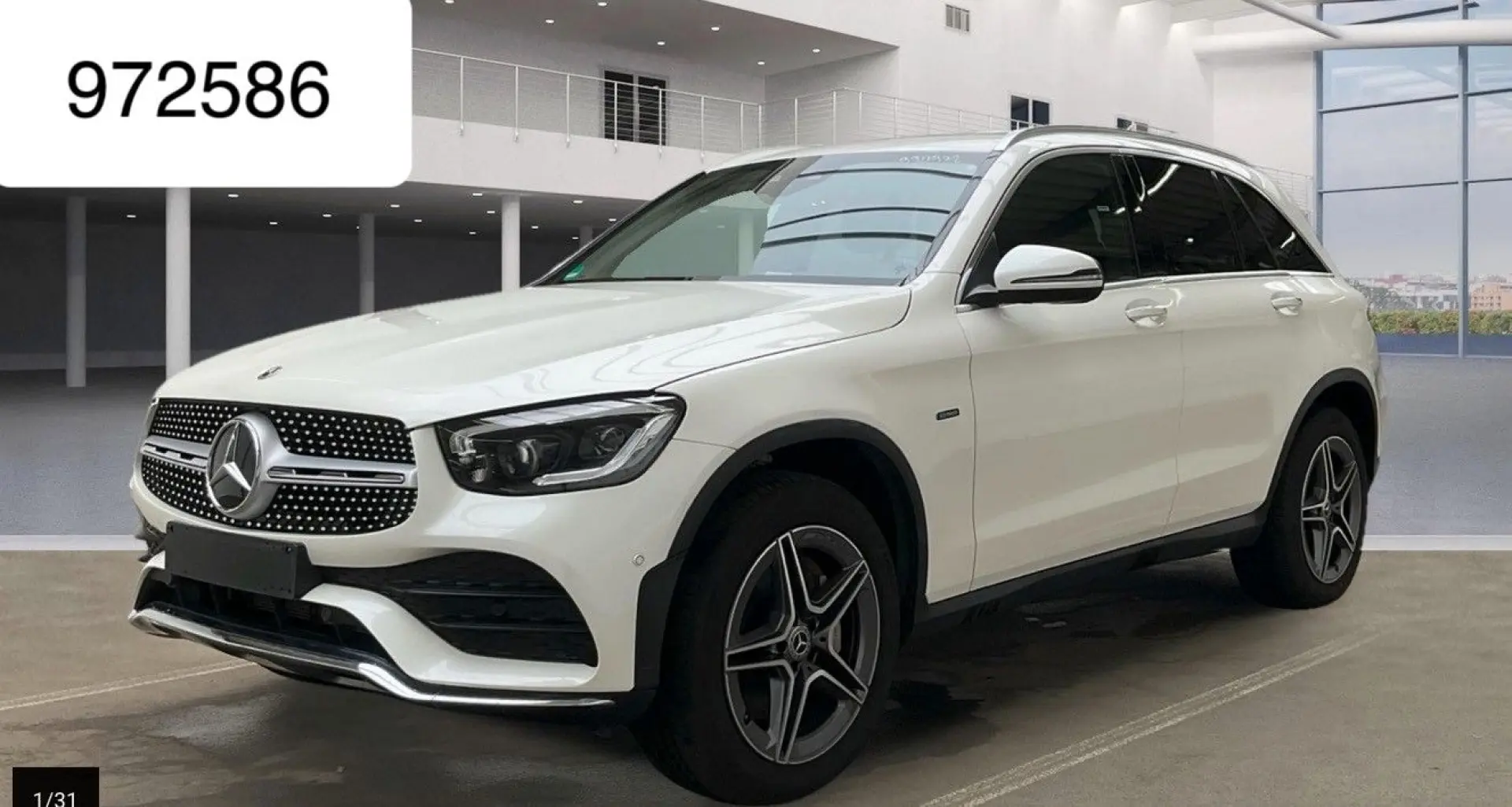 Mercedes-Benz b GLC 300 e 4M AMG Line Multibeam  Distr