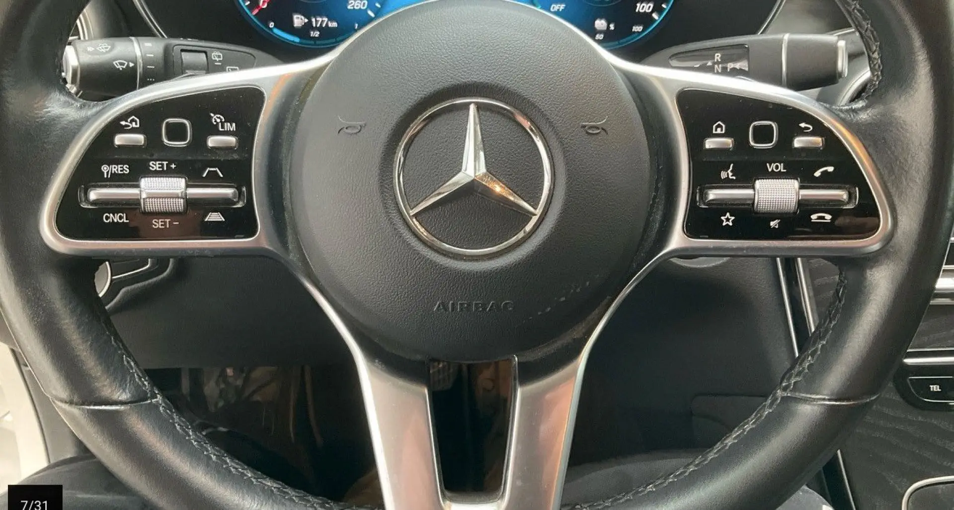 Mercedes-Benz b GLC 300 e 4M AMG Line Multibeam  Distr