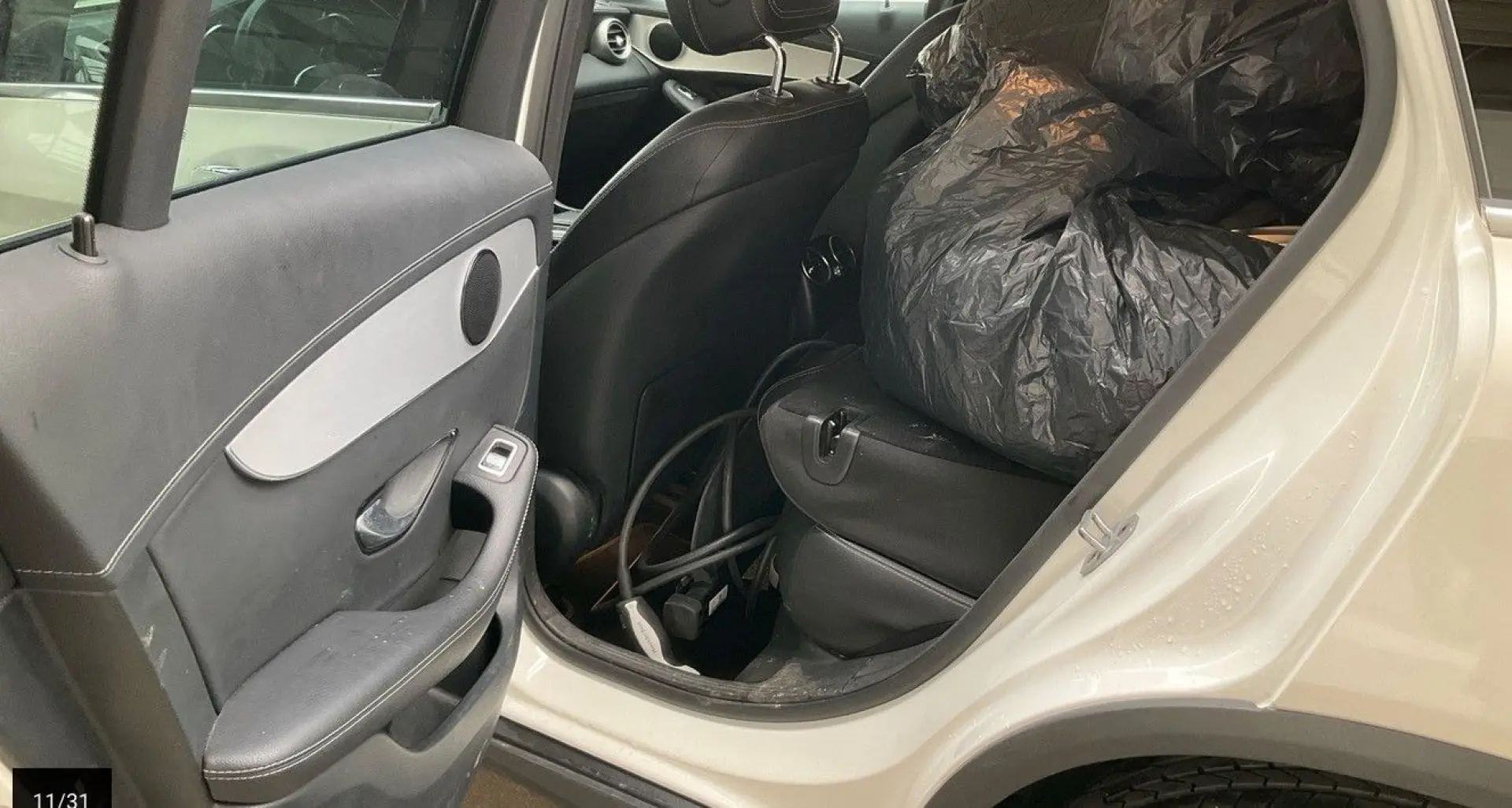 Mercedes-Benz b GLC 300 e 4M AMG Line Multibeam  Distr