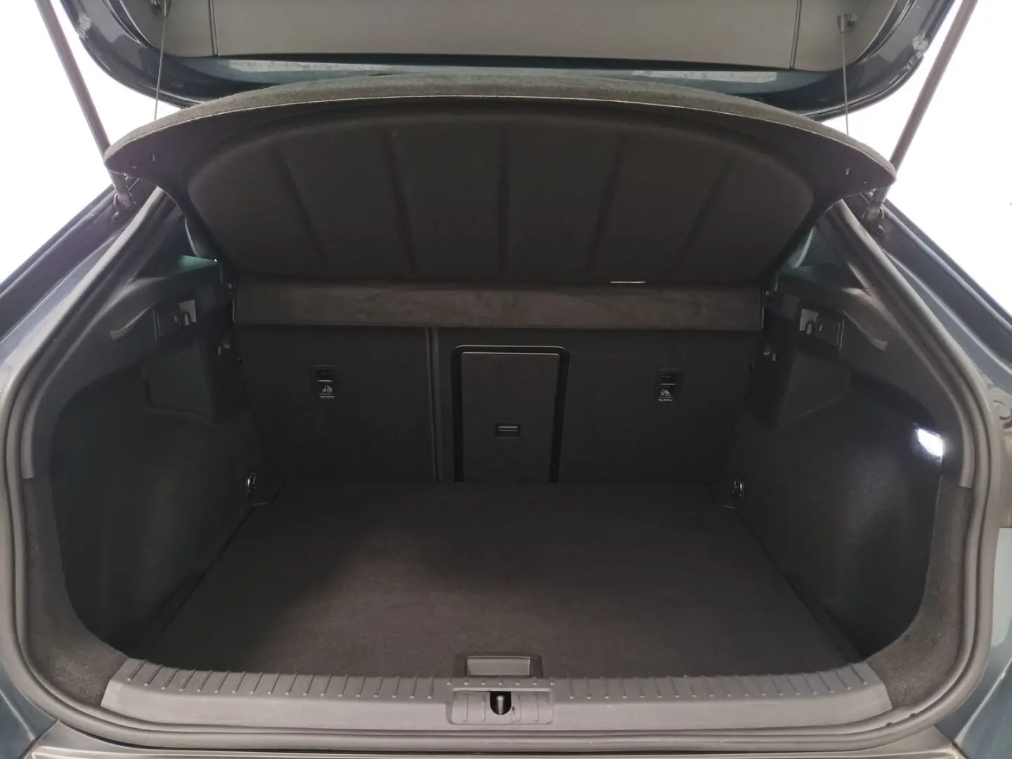 Cupra  Formentor VZ 2.0 TSI 4Drive Navi 360