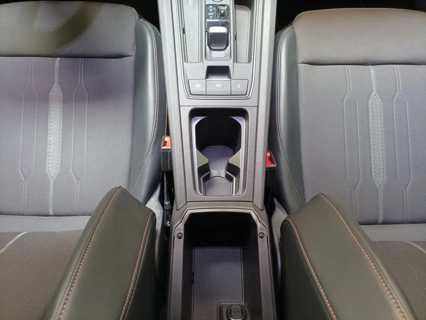 Cupra  Formentor VZ 2.0 TSI 4Drive Navi 360