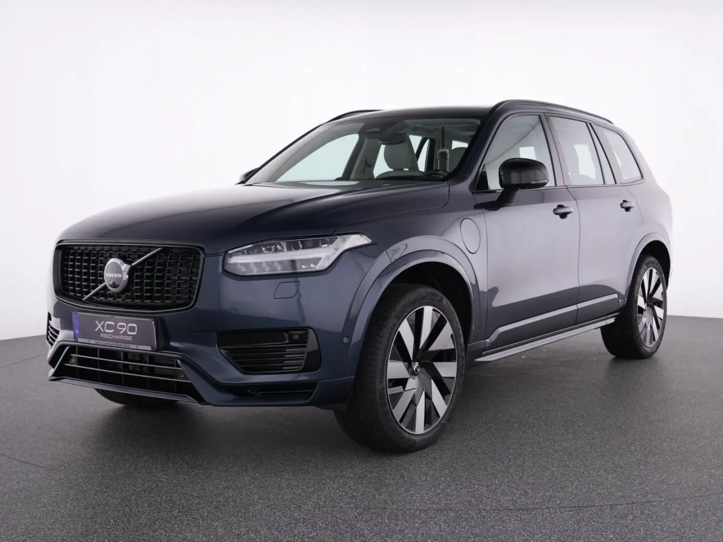 XC90 T8 AWD Ultra Dark+LM21+Luftf+B&W+360Kam+Mas