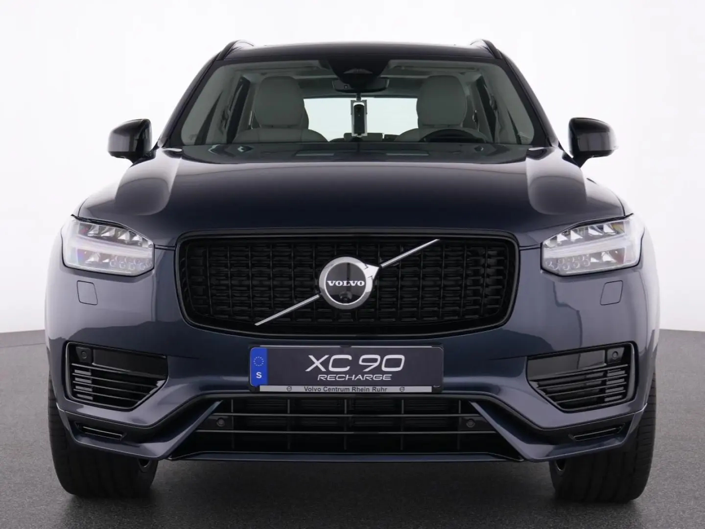 XC90 T8 AWD Ultra Dark+LM21+Luftf+B&W+360Kam+Mas
