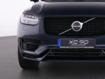 XC90 T8 AWD Ultra Dark+LM21+Luftf+B&W+360Kam+Mas