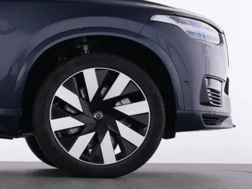 XC90 T8 AWD Ultra Dark+LM21+Luftf+B&W+360Kam+Mas