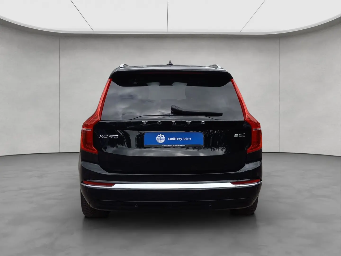XC90 B5 D AWD Plus Bright   AHK/ LED/ RFK