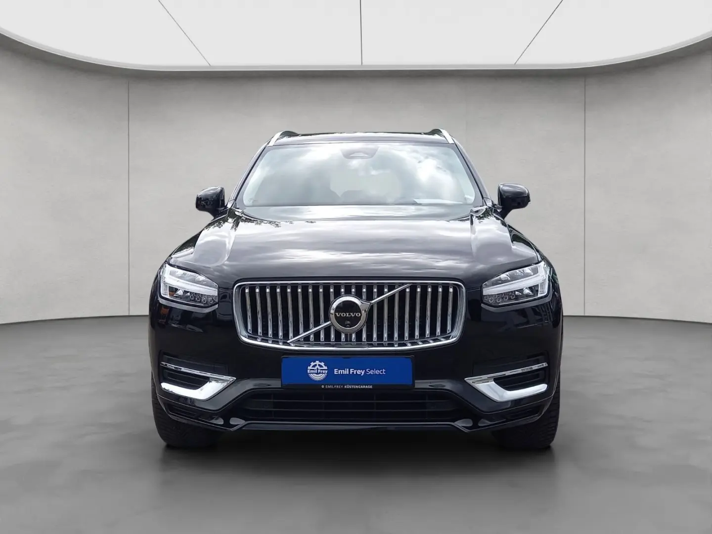 XC90 B5 D AWD Plus Bright   AHK/ LED/ RFK