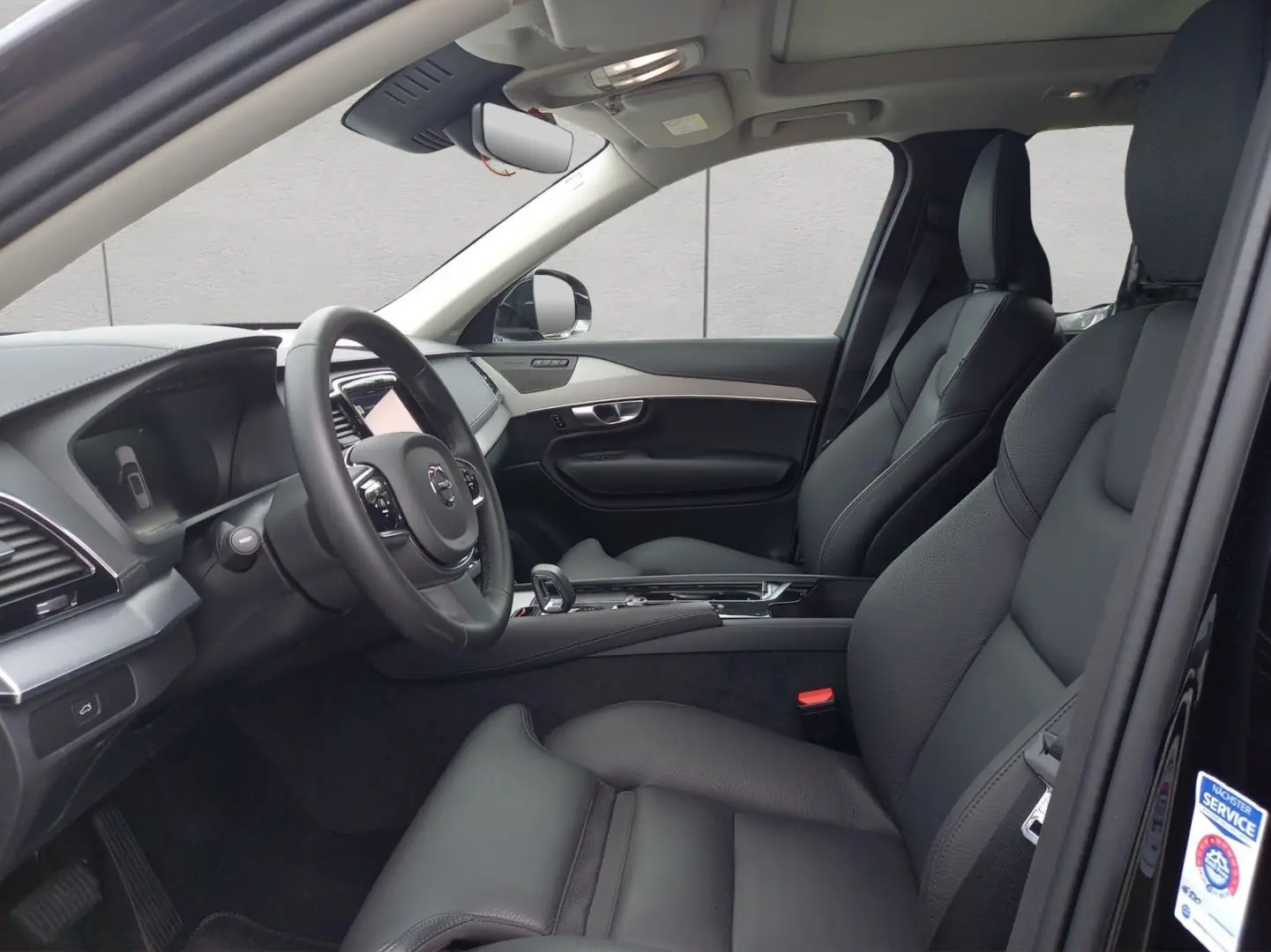 XC90 B5 D AWD Plus Bright   AHK/ LED/ RFK