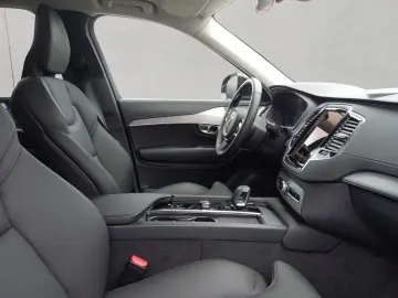 XC90 B5 D AWD Plus Bright   AHK/ LED/ RFK