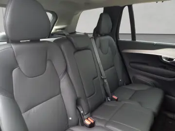 XC90 B5 D AWD Plus Bright   AHK/ LED/ RFK