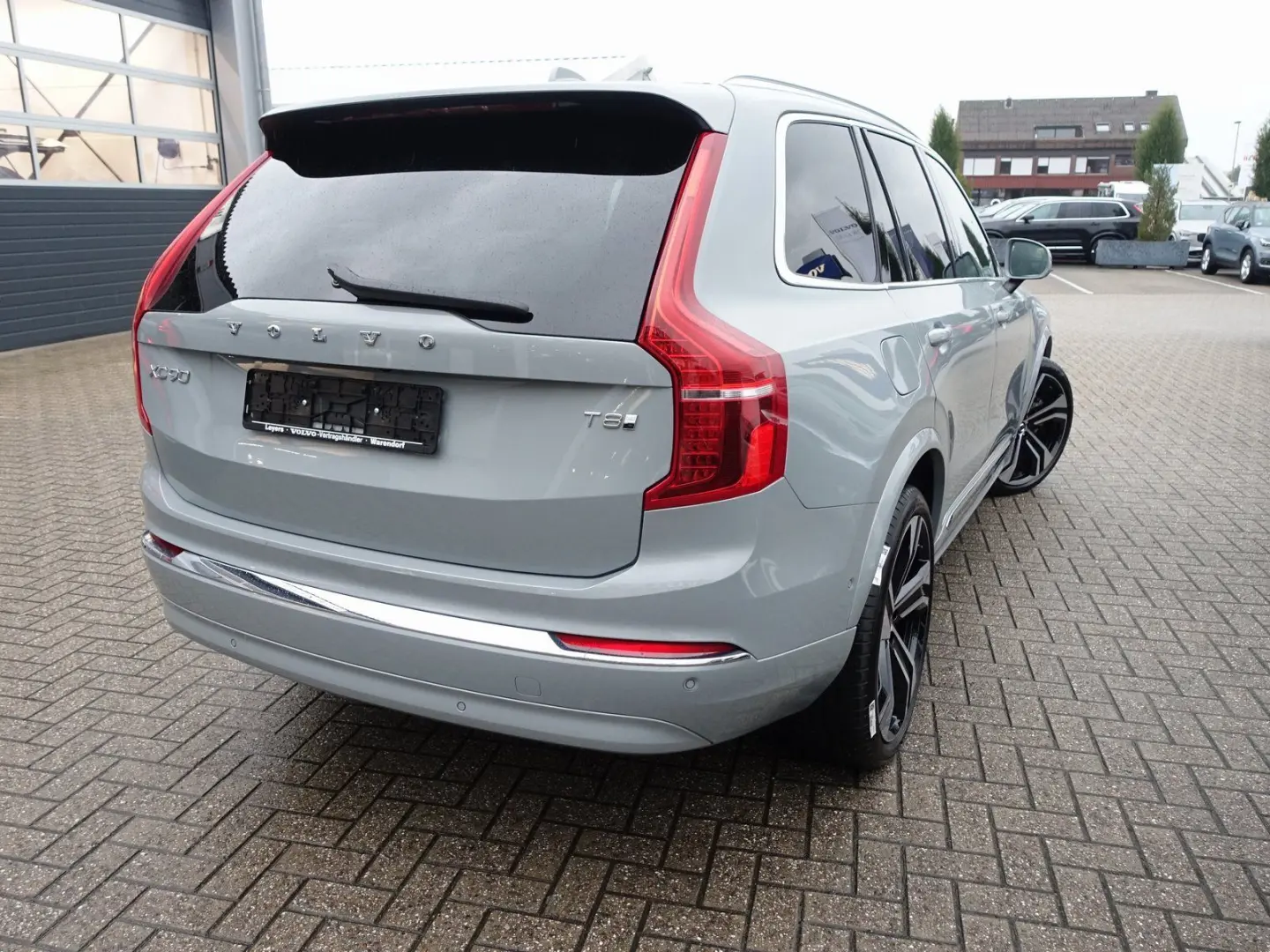 XC90 Ultra T8 AWD/FourC/AHK/HeadUP/Pano/360°/BLS