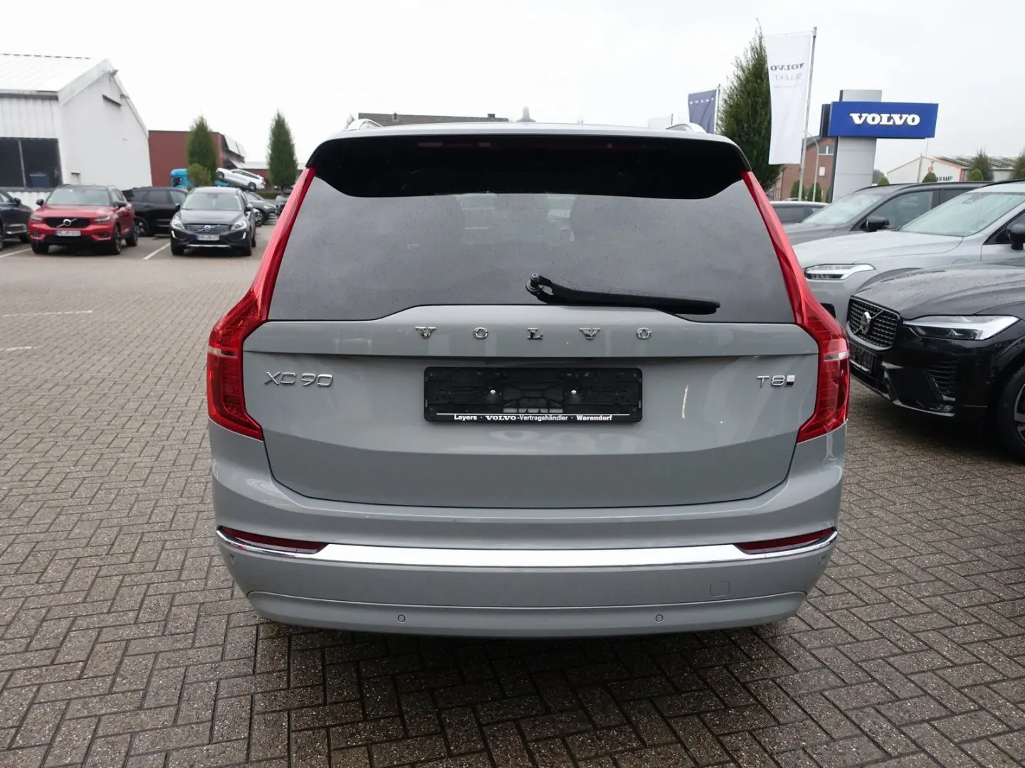 XC90 Ultra T8 AWD/FourC/AHK/HeadUP/Pano/360°/BLS