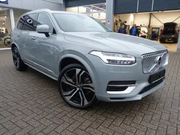 XC90 Ultra T8 AWD/FourC/AHK/HeadUP/Pano/360°/BLS