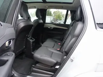 XC90 Ultra T8 AWD/FourC/AHK/HeadUP/Pano/360°/BLS