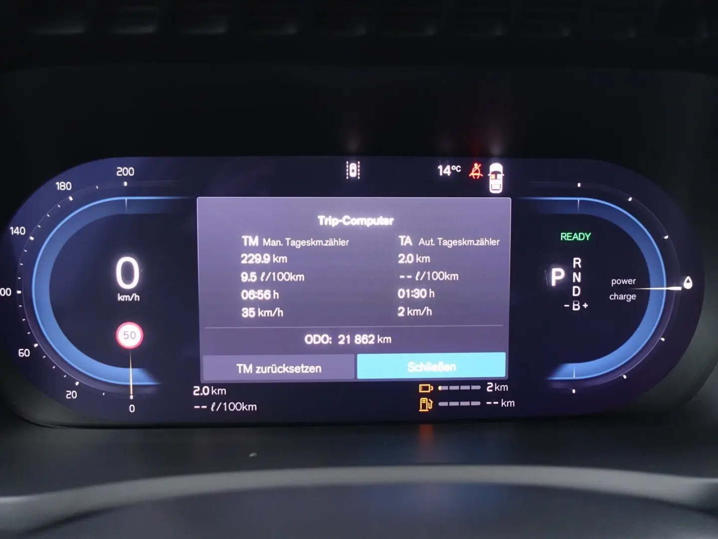 XC90 Ultra T8 AWD/FourC/AHK/HeadUP/Pano/360°/BLS