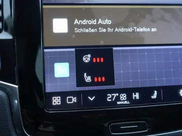 XC90 Ultra T8 AWD/FourC/AHK/HeadUP/Pano/360°/BLS