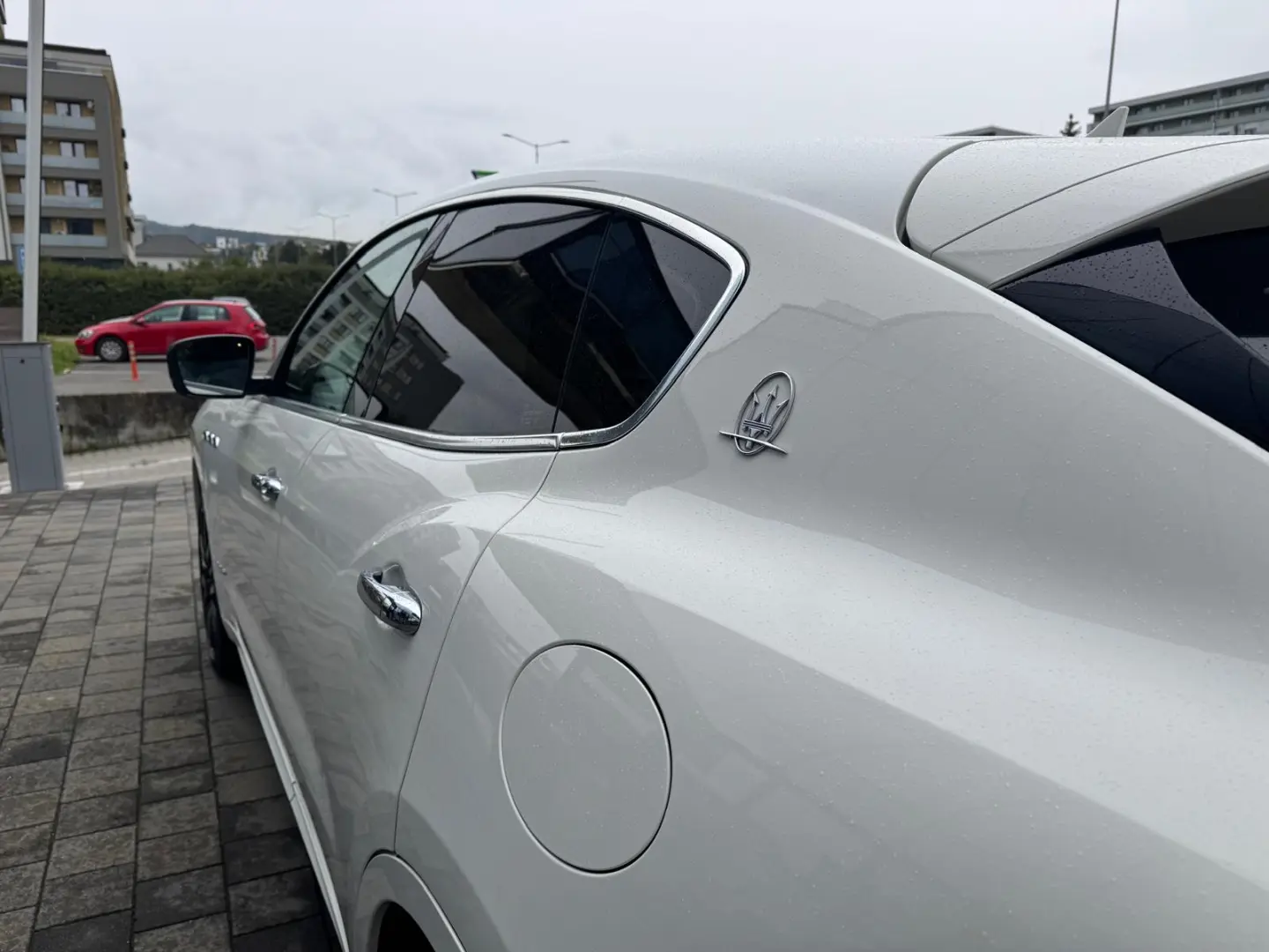 Maserati Levante GranSport 430 cp