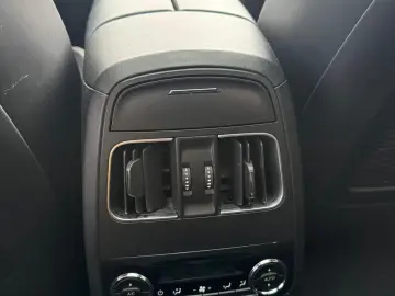 Maserati Levante GranSport 430 cp