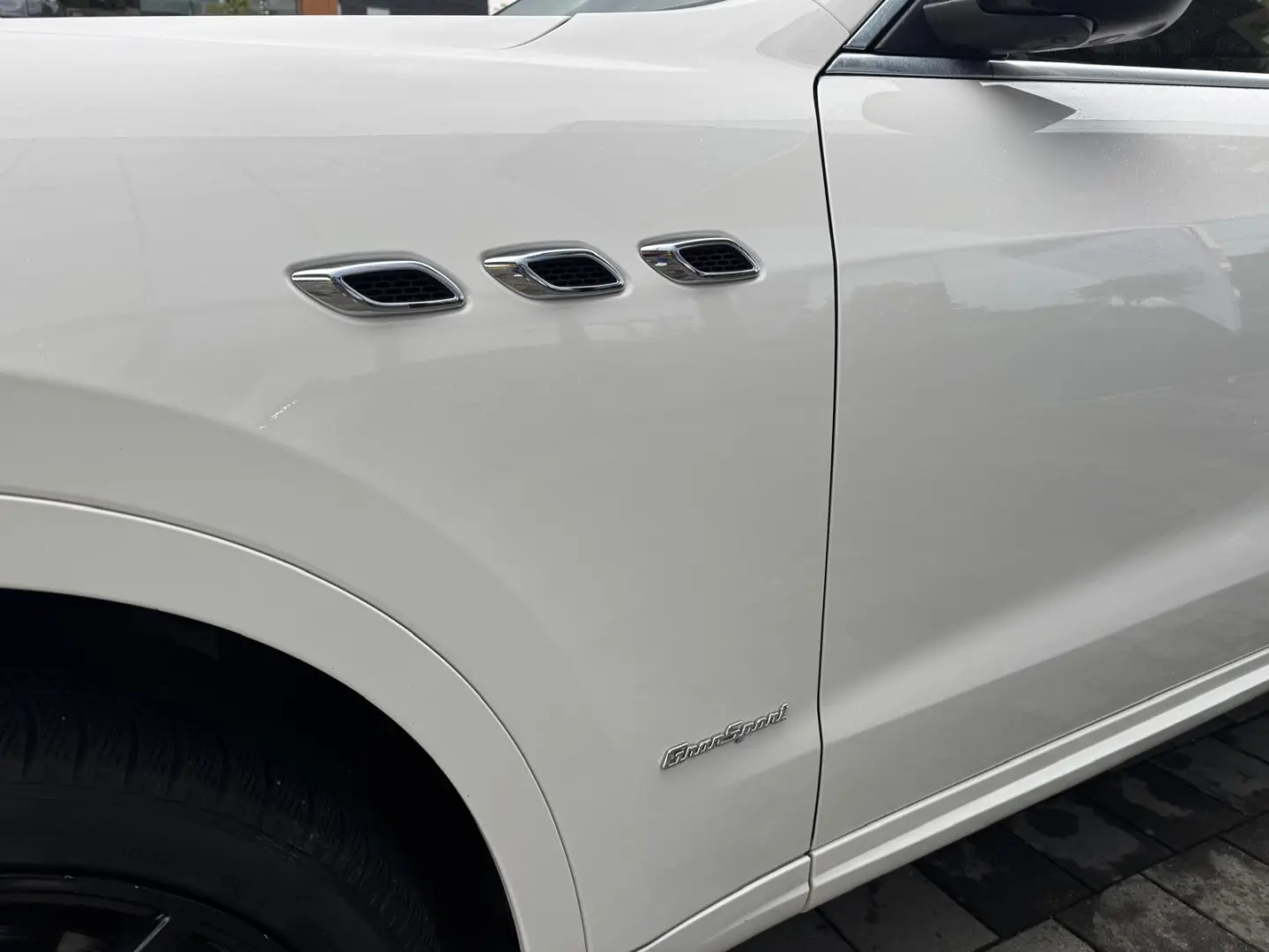 Maserati Levante GranSport 430 cp