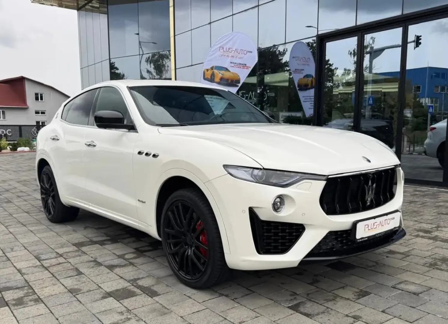 Maserati Levante GranSport 430 cp