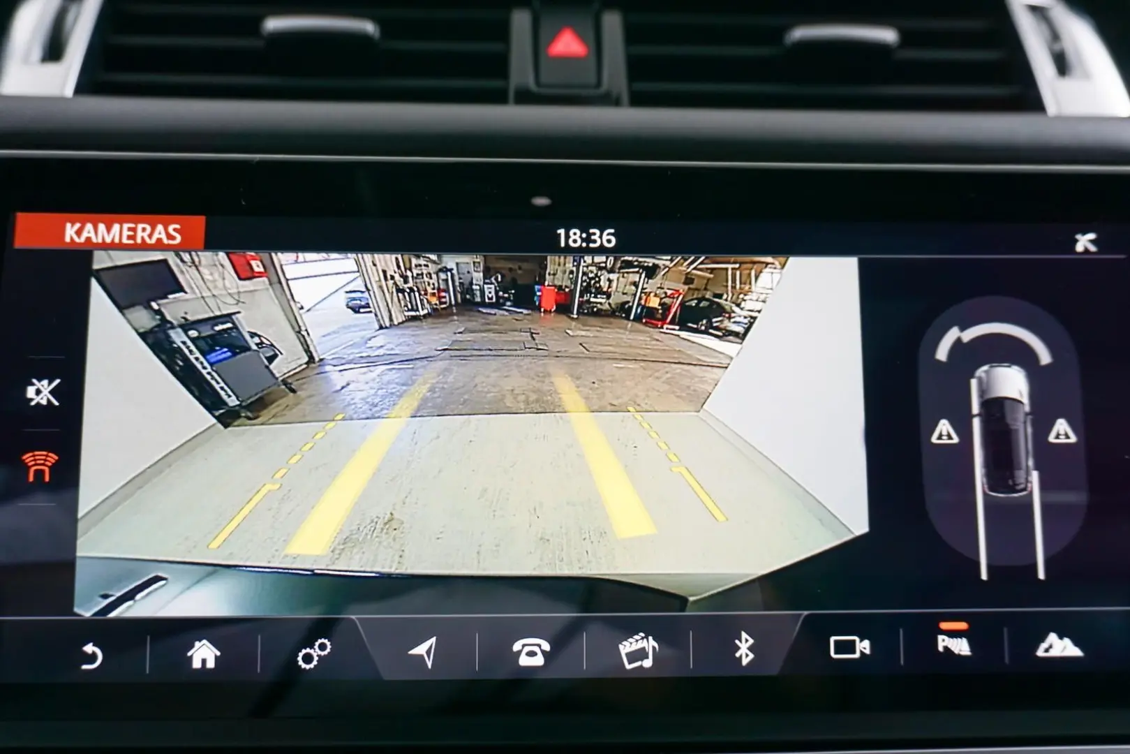 Range Rover Sport P525 HSE Dynamic Stealth Black